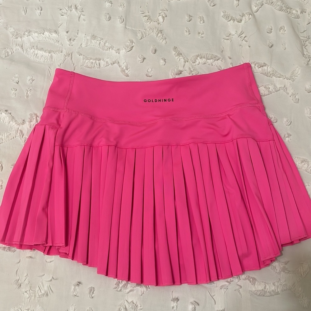 Goldhinge skirt